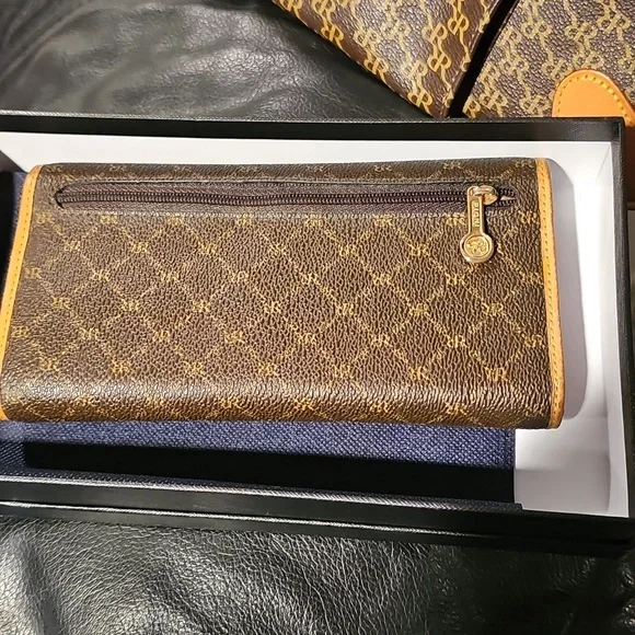 Rioni Satchel Bag..PLUS WALLET....excellent condition - Picture 8 of 10